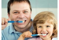 Cách đơn giản giúp trẻ thích đánh răng